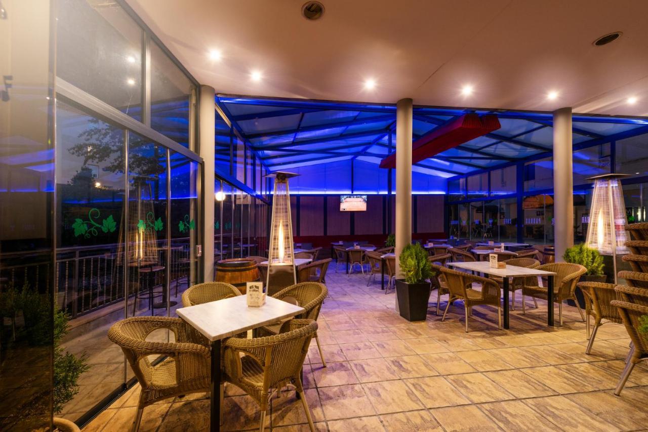 Hotel Parras Arnedillo Buitenkant foto