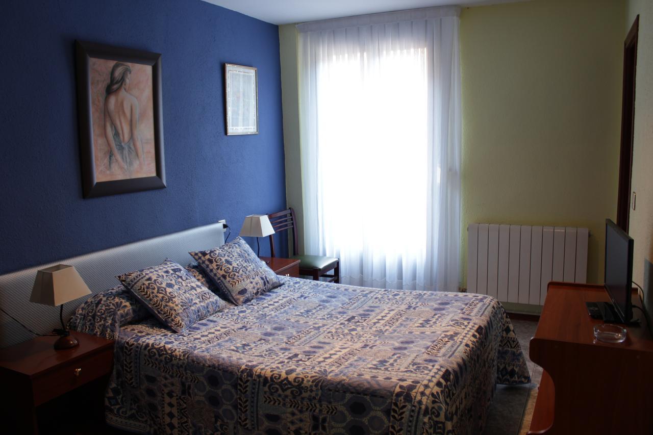 Hotel Parras Arnedillo Buitenkant foto